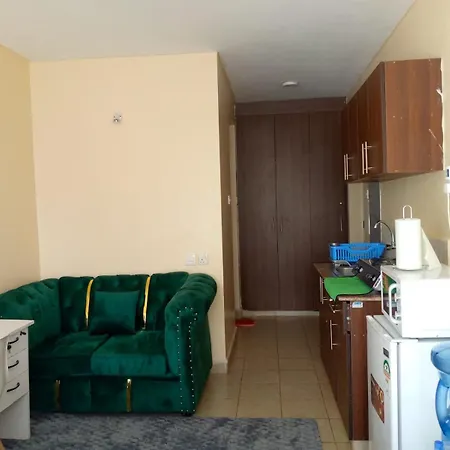 Breeze Land Apartment Ruaka Exterior photo